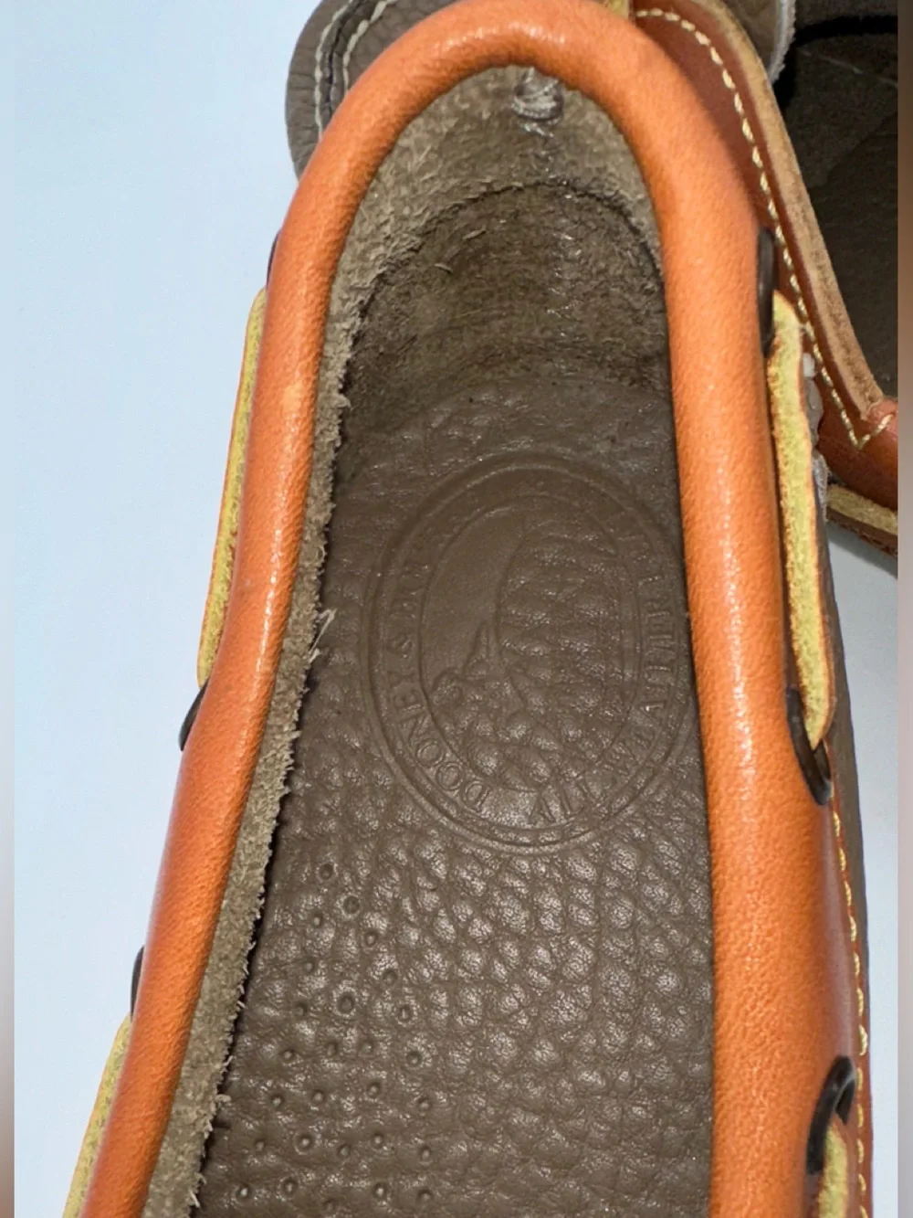 Dooney & Bourke Regatta Pebbled Leather Loafer Taupe 8.5 N Boat Deck Shoes AA23